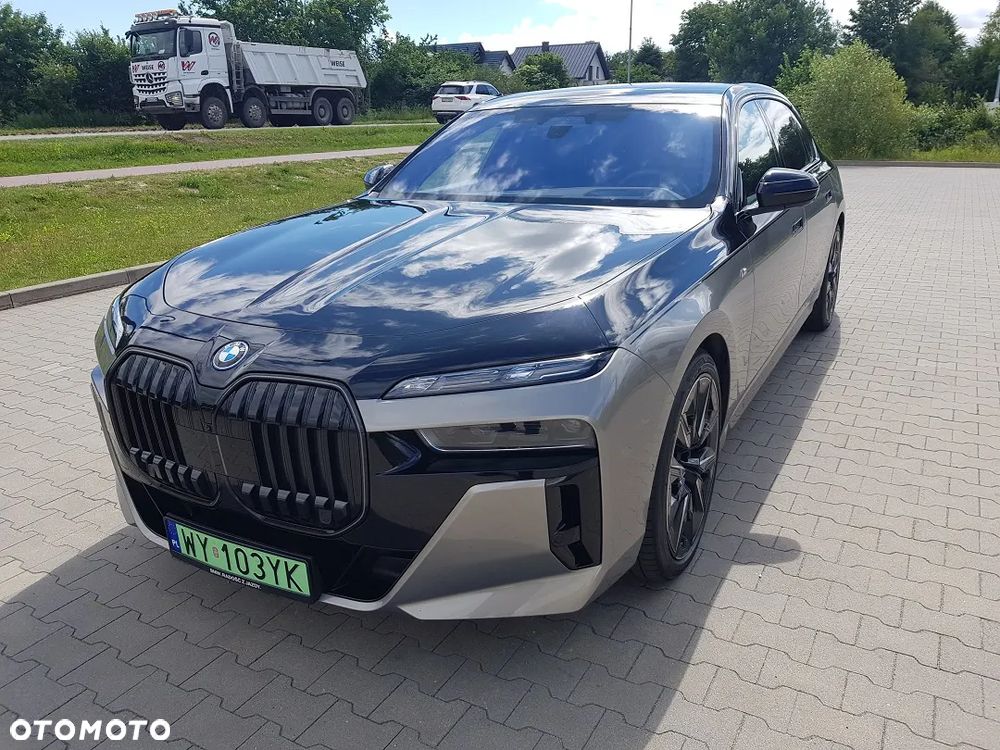 BMW i7 105.7kWh xDrive60 M Sport - 10