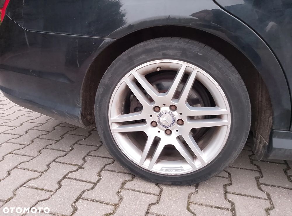 Mercedes-Benz Klasa C 180 Kompressor BlueEFFICIENCY Avantgarde - 5