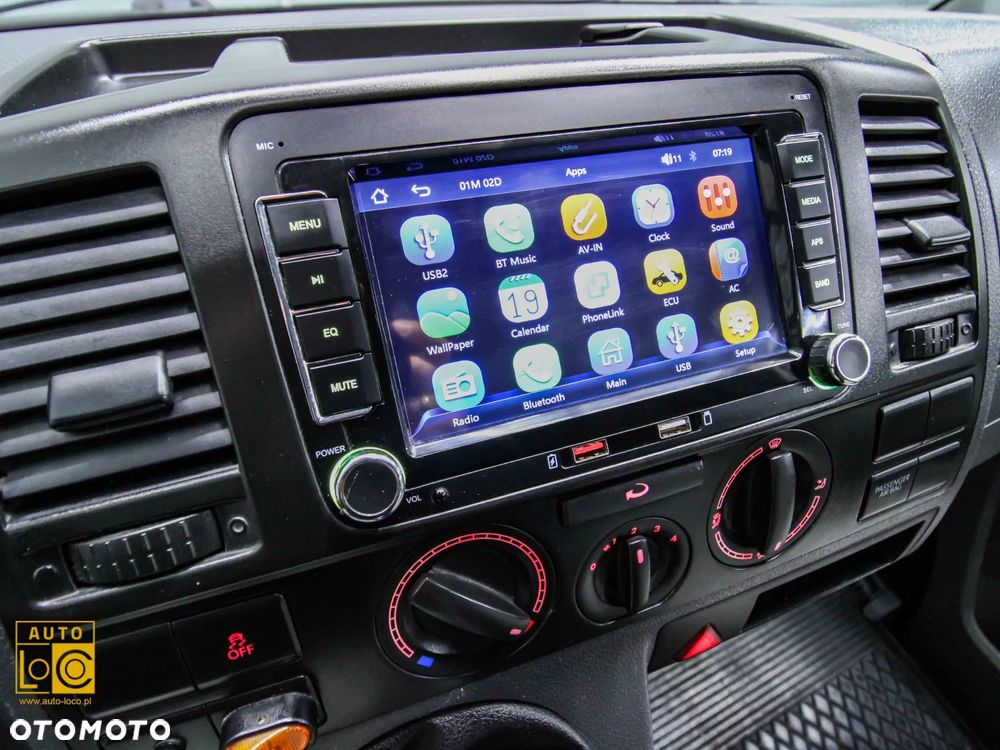 Volkswagen TRANSPORTER T5 FURGON - 17