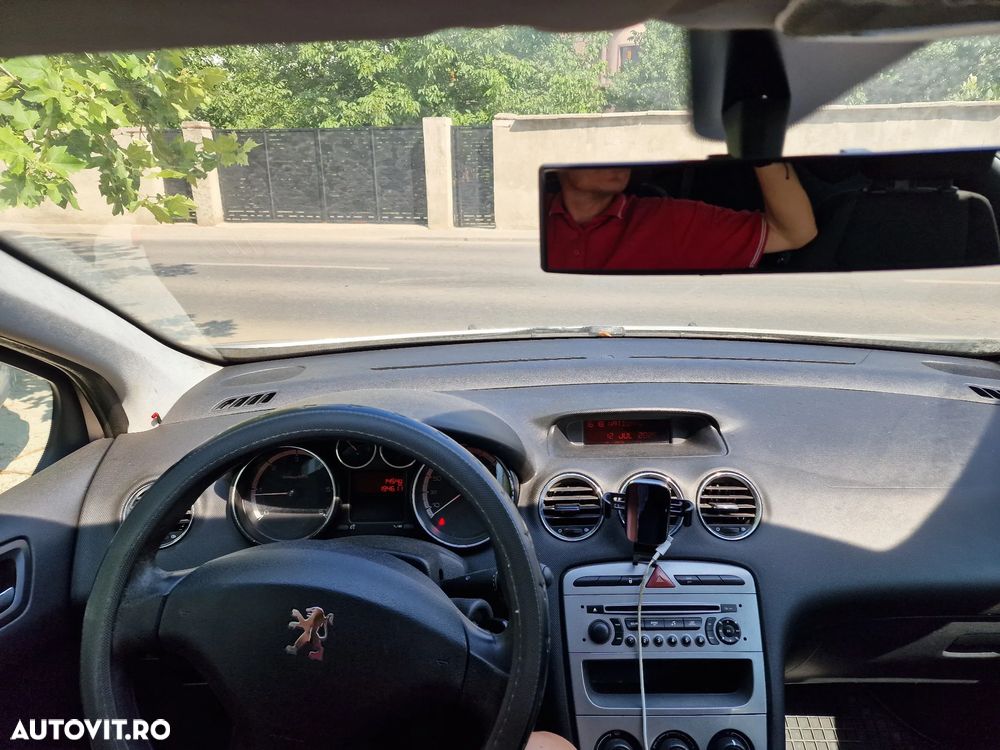 Peugeot 308 1.6HDi Confort Pack - 3