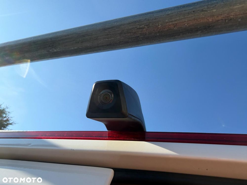 Volkswagen Crafter / L3H3 / 2.0 177KM /  AUTOMAT / NAJBOGATSZA WERSJA / TABLET / NAVI / SKÓRA / FV23% - 26