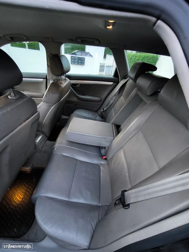 Audi A4 Avant 2.0 TDi S-line - 11