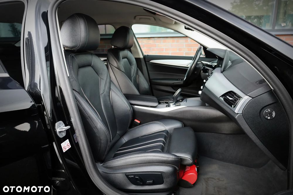 BMW Seria 5 - 24