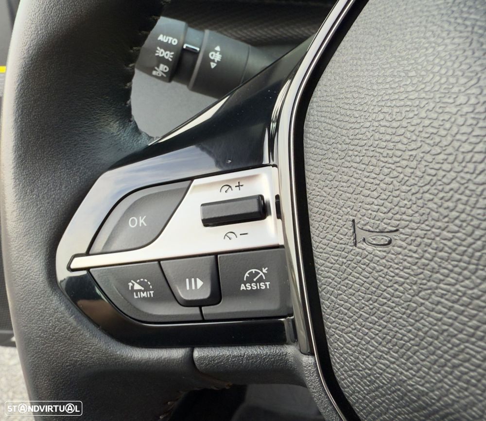Peugeot 308 SW 1.5 BlueHDi Allure - 12