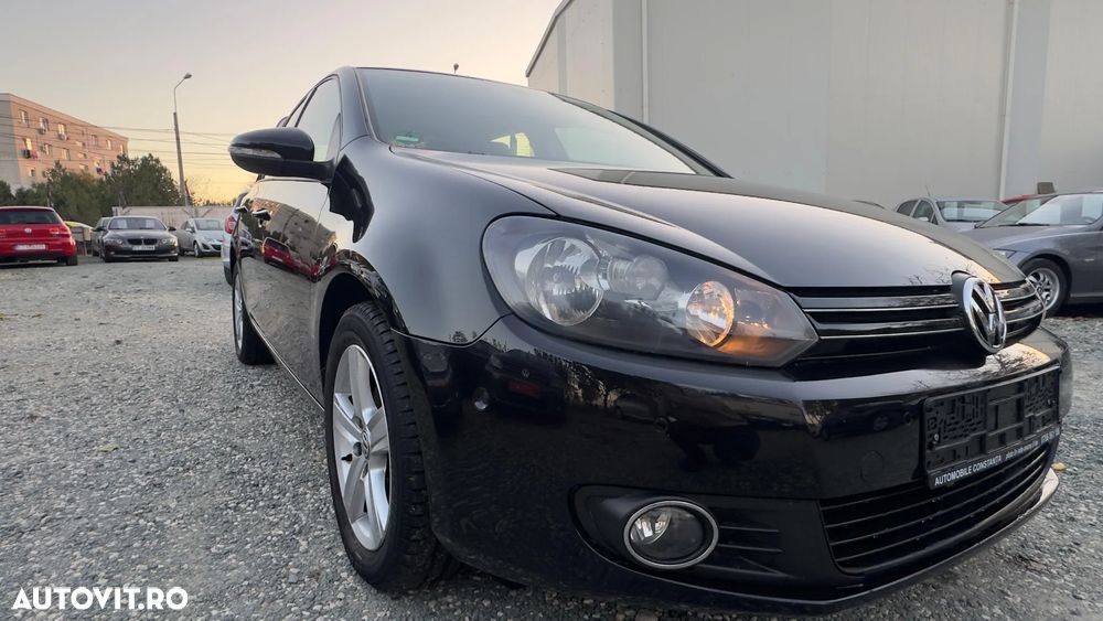 Volkswagen Golf - 18