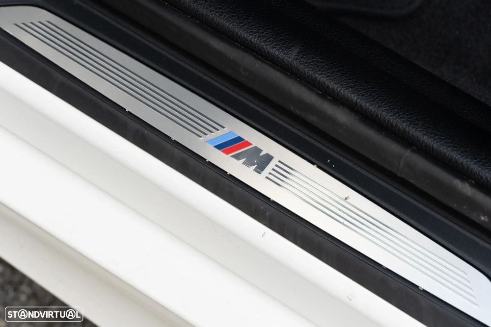 BMW 116 d Pack M Auto - 41