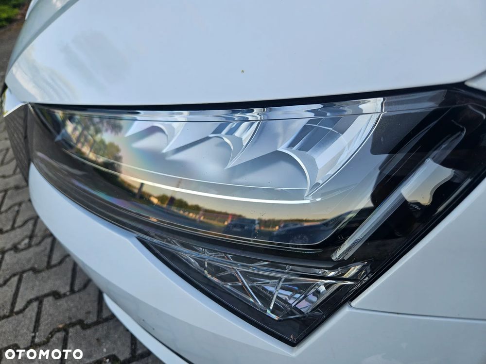 Skoda Superb 2.0 TDI DSG Ambition - 12