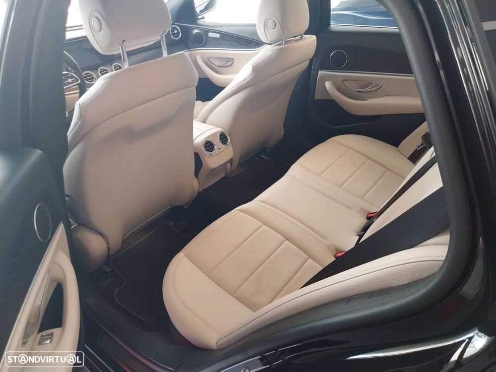 Mercedes-Benz E 300 de 4Matic 9G-TRONIC Exclusive - 7