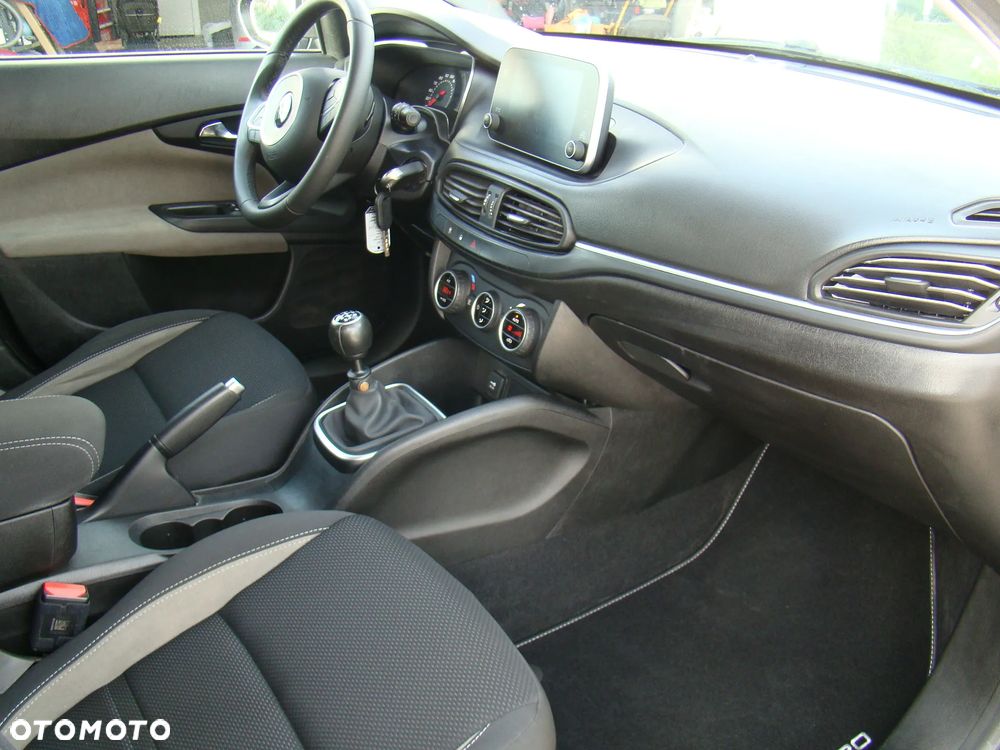 Fiat Tipo 1.4 16v Lounge - 35