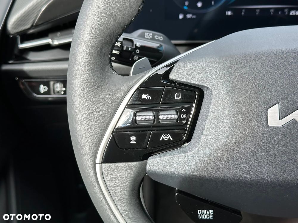 Kia Niro 1.6 GDI Hybrid Business Line - 10