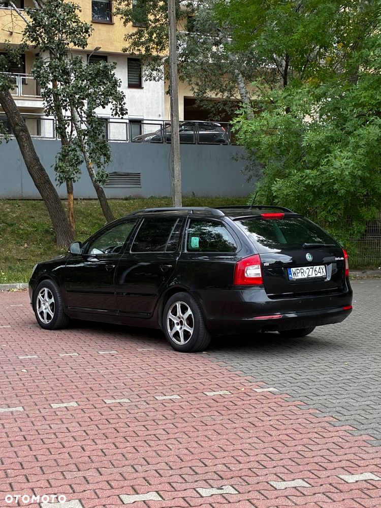 Skoda Octavia 1.6 TDI Ambition - 4