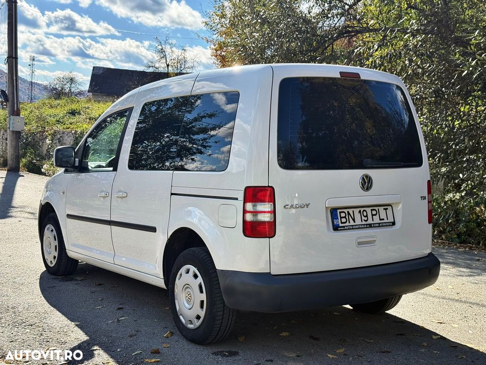 Volkswagen Caddy 1.6 TDI Comfortline - 8