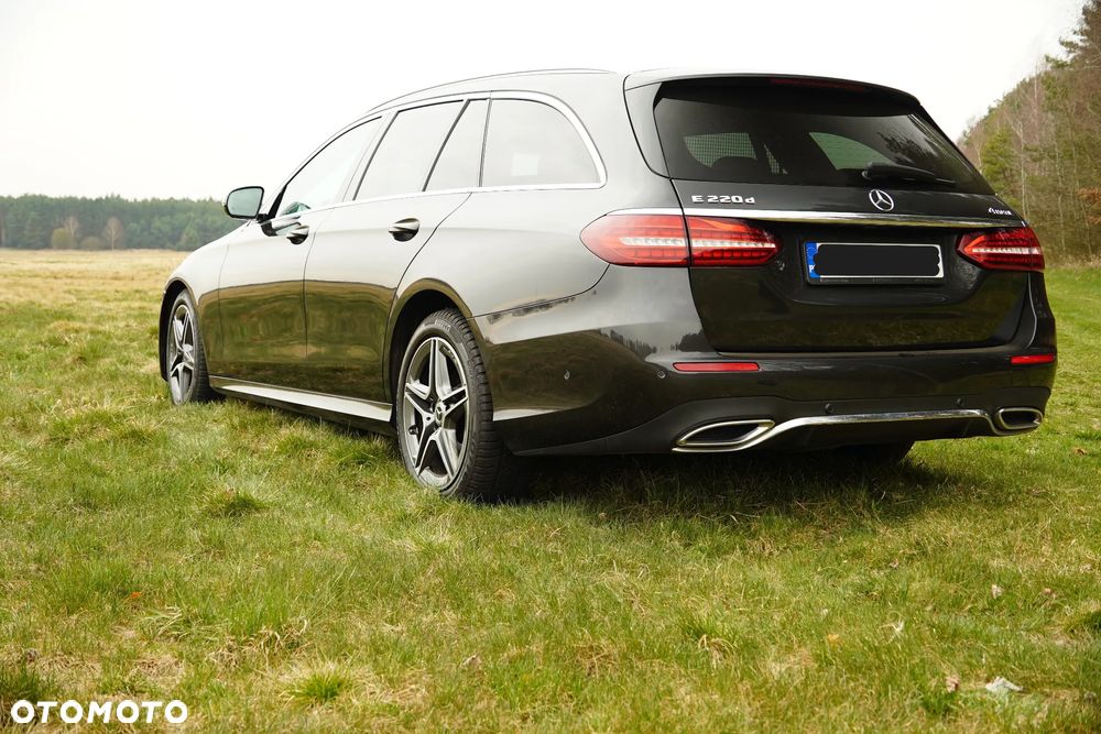 Mercedes-Benz Klasa E 220 d 4-Matic AMG - 15