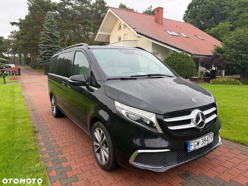 Mercedes-Benz Klasa V 250 d lang 4Matic 9G-TRONIC Exclusive - 27