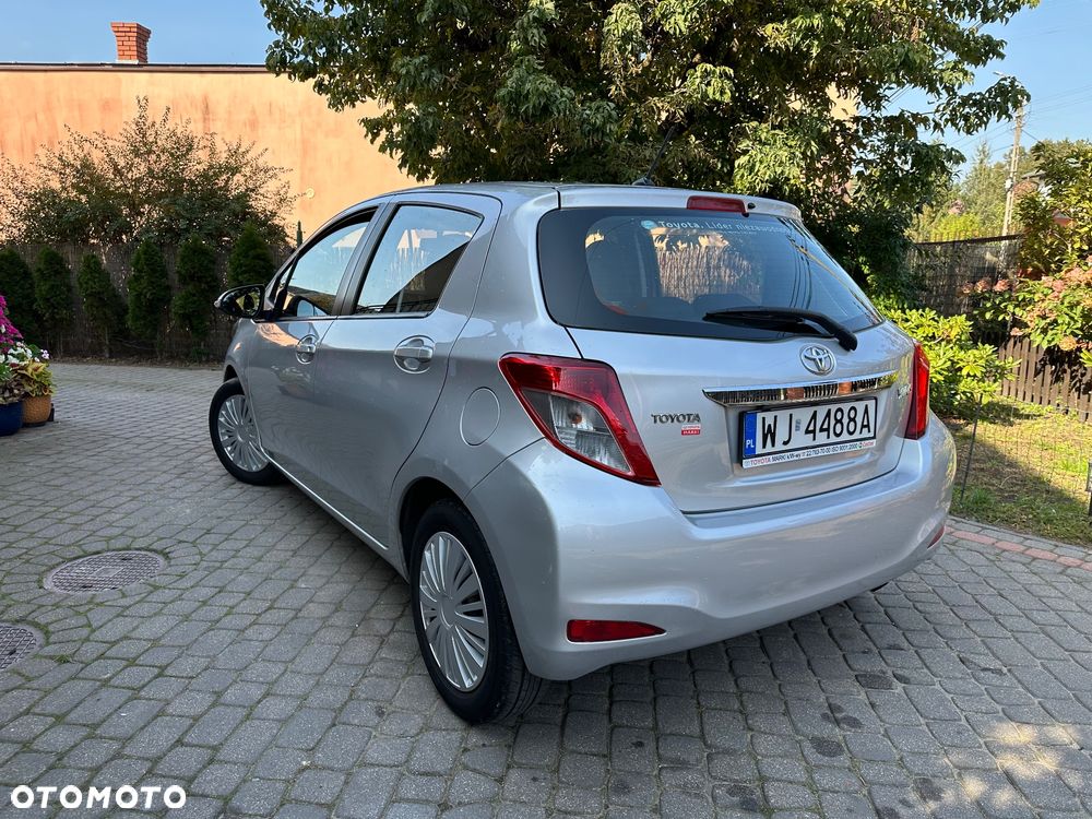 Toyota Yaris - 9