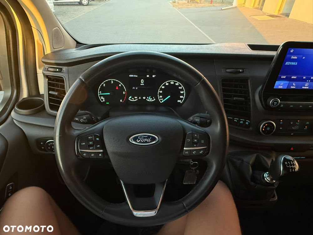 Ford Transit Custom L2H2 - 40