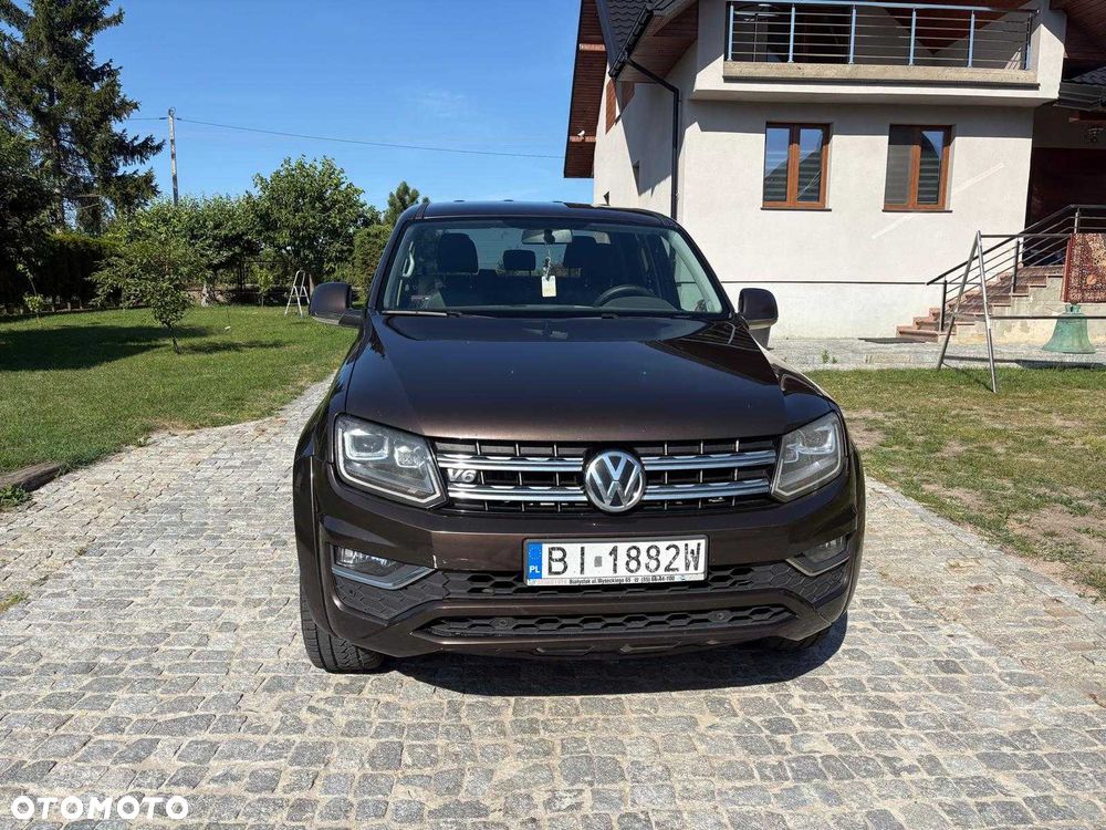 Volkswagen Amarok - 1