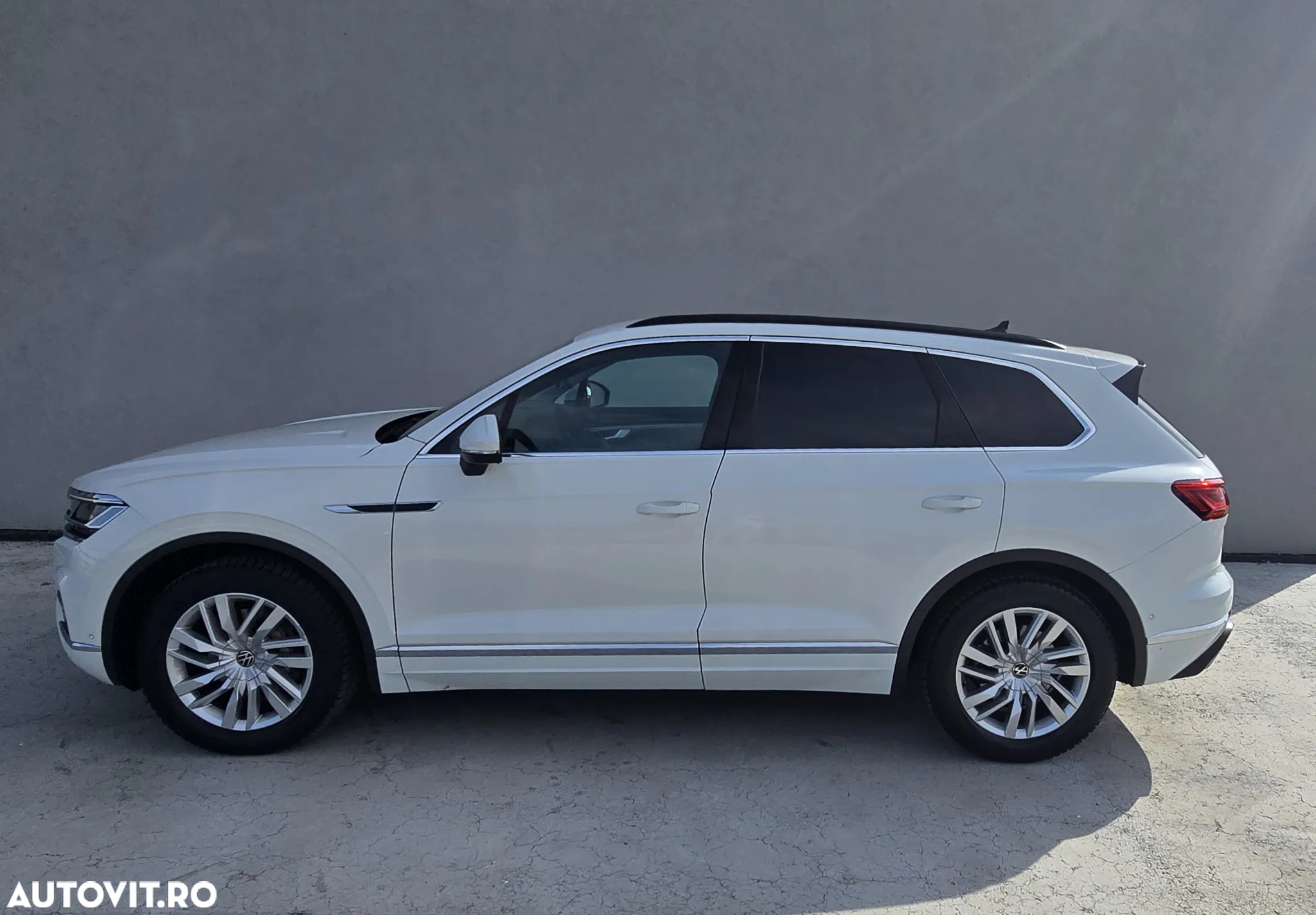 Volkswagen Touareg V6 TDI Elegance - 3