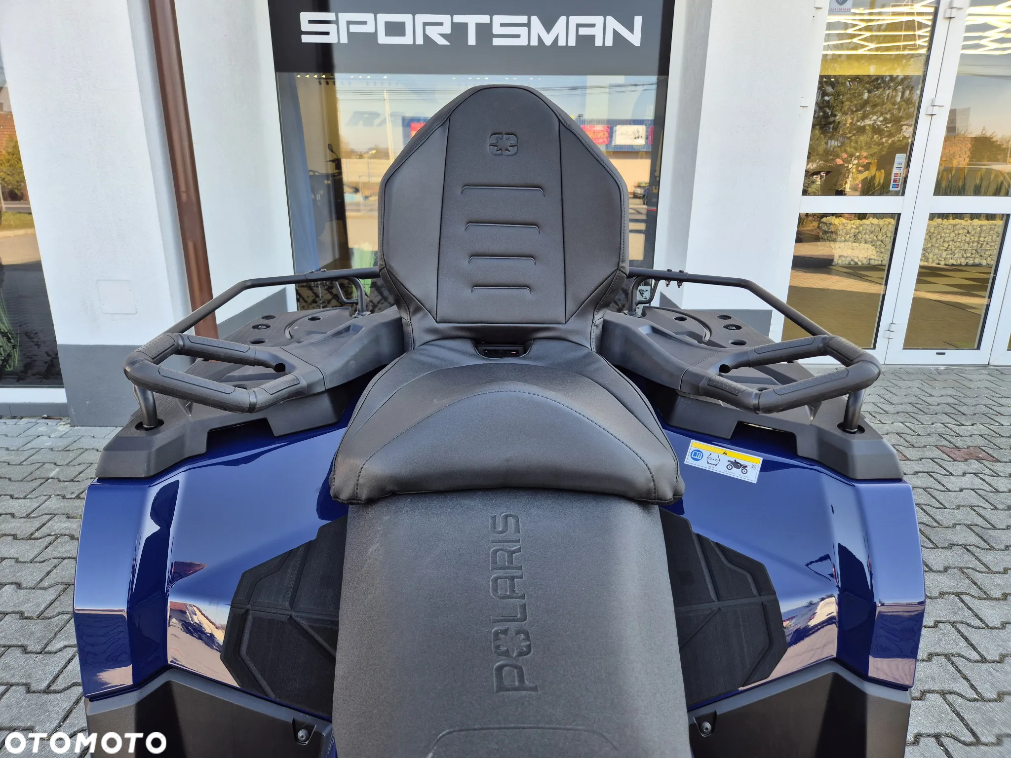 Polaris Sportsman - 12