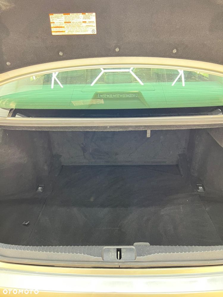 Lexus GS 300h Luxury Line - 11