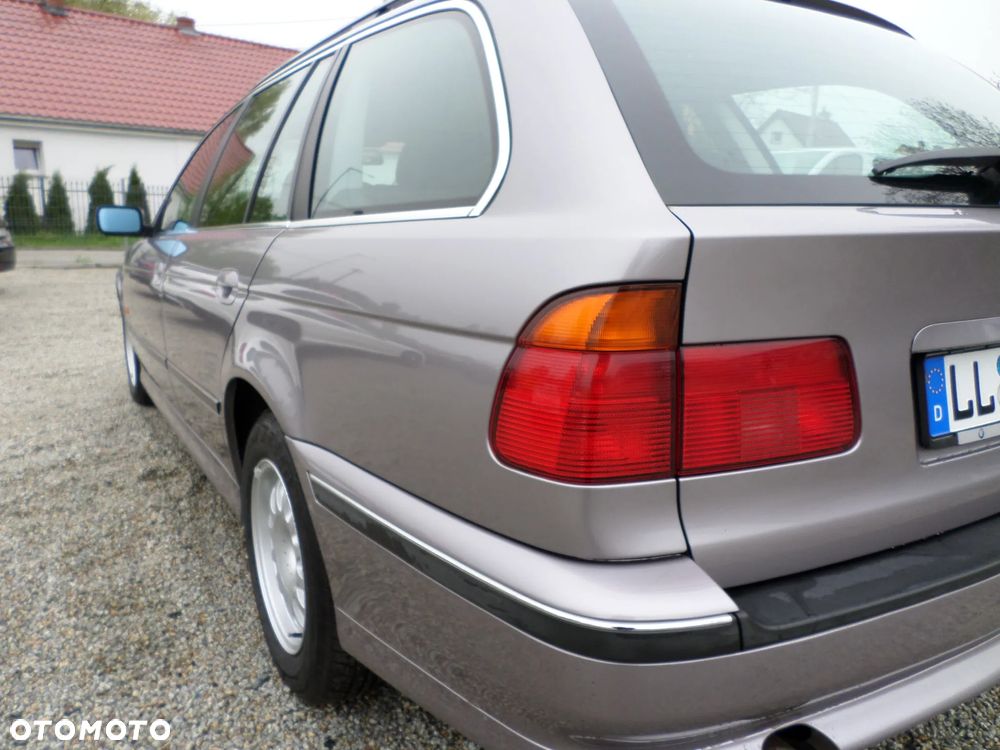 BMW Seria 5 - 30
