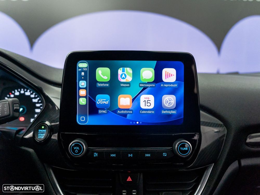 Ford Fiesta 1.0 EcoBoost MHEV ST-Line - 28