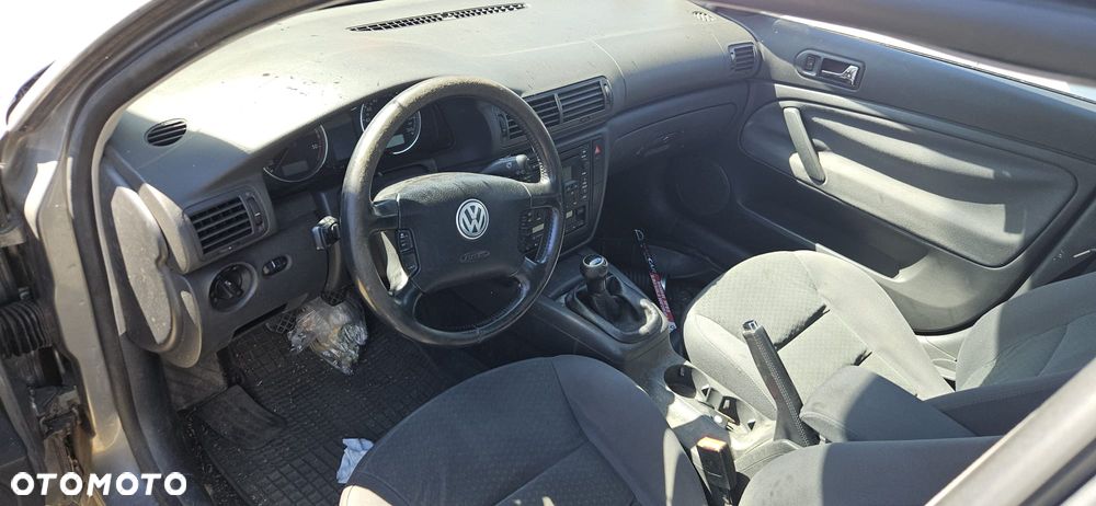 VW PASSAT B5 LIFT 00-03 1.9 TDI AWX - FOTEL PRŻÓD LEWY PRAWY KANAPA - 20
