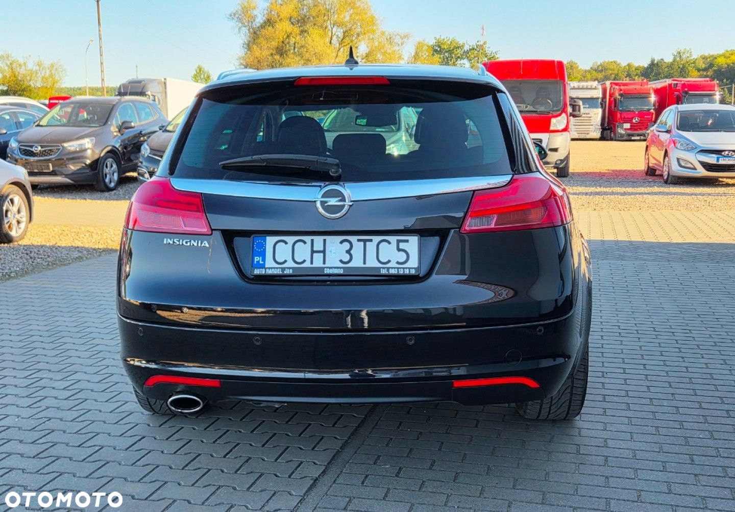Opel Insignia - 25