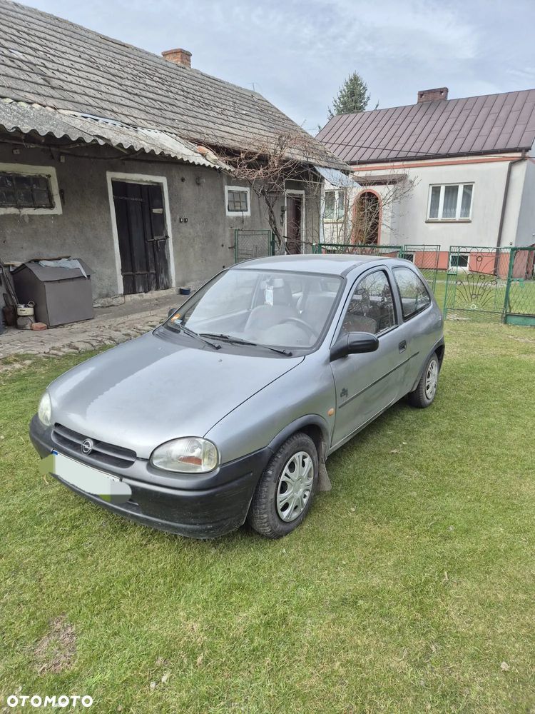 Opel Corsa - 2