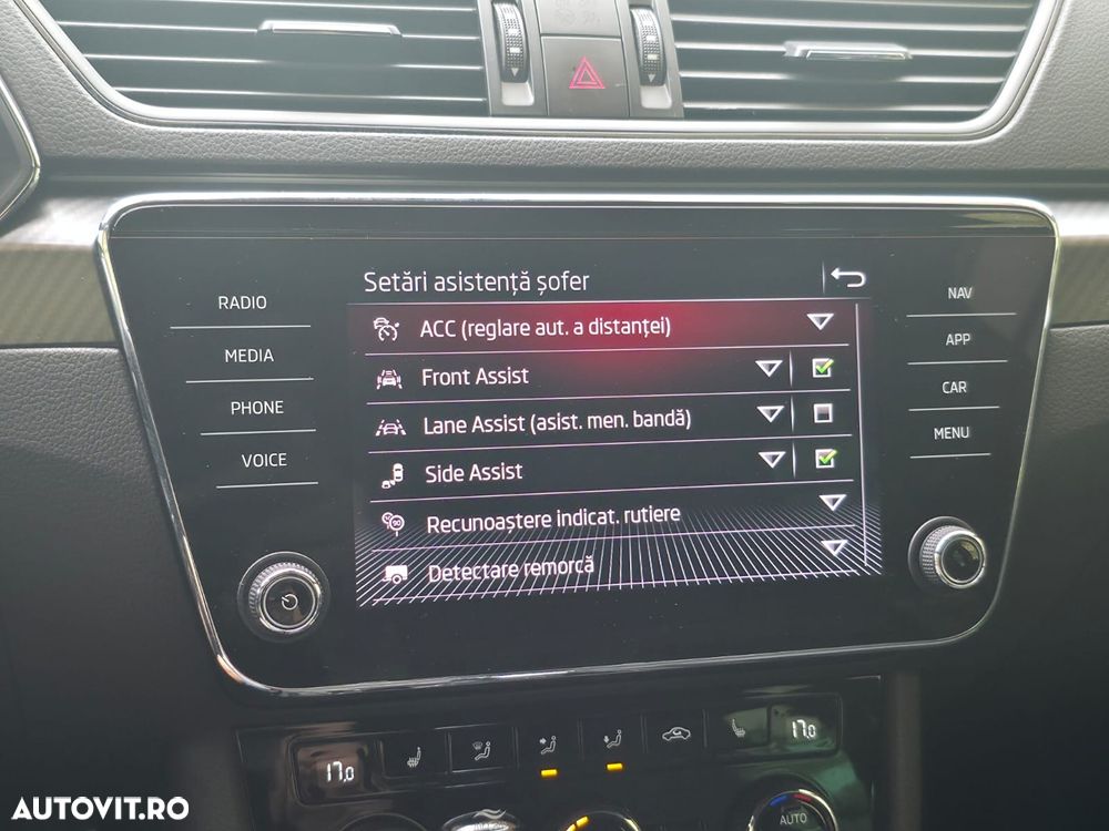 Skoda Superb 2.0 TDI DSG Sportline - 20