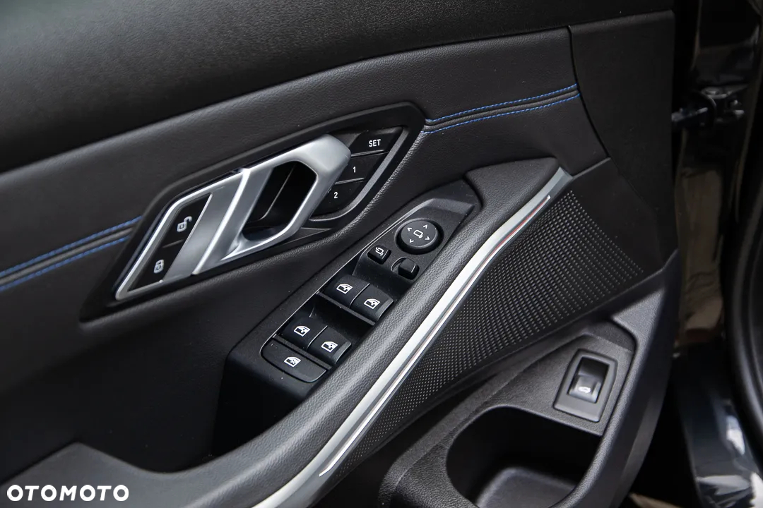 BMW Seria 3 - 29