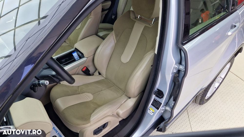 Land Rover Range Rover Evoque - 12