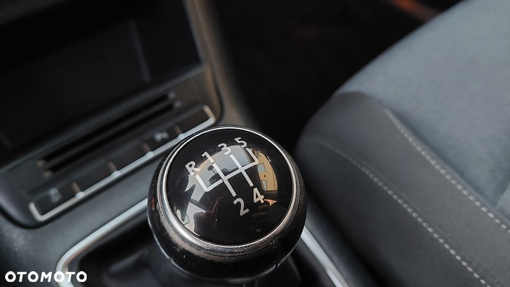 Volkswagen Golf Plus 1.2 TSI Style - 20