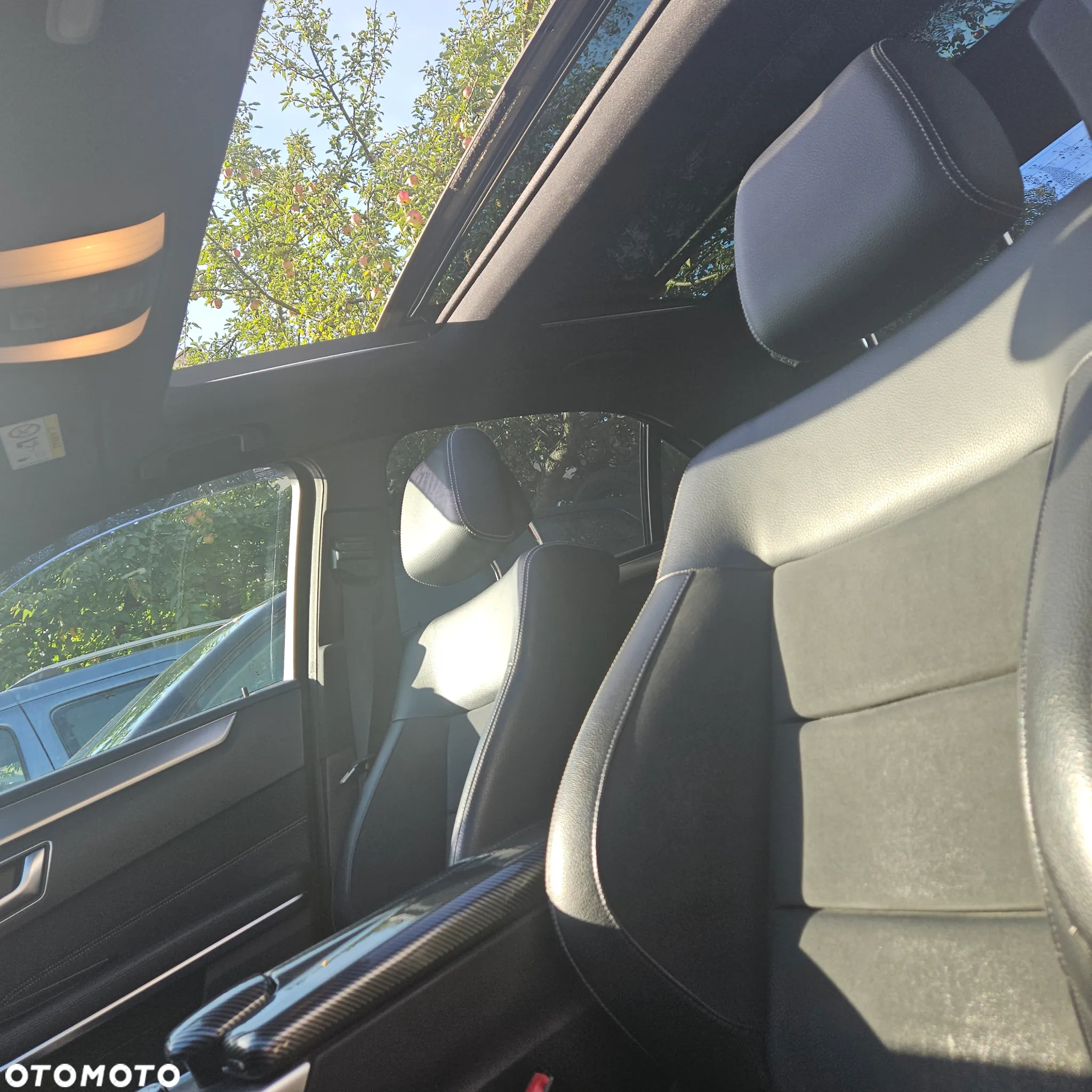 Mercedes-Benz Klasa E 250 CDI 4-Matic Avantgarde - 38