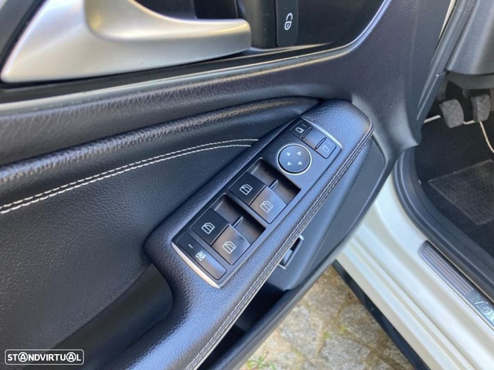 Mercedes-Benz CLA 180 d AMG Line - 25