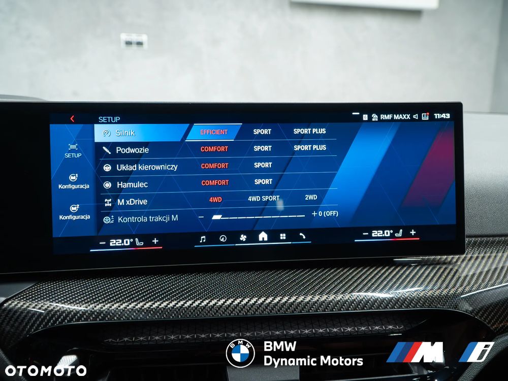 BMW M3 Competition M xDrive - 38