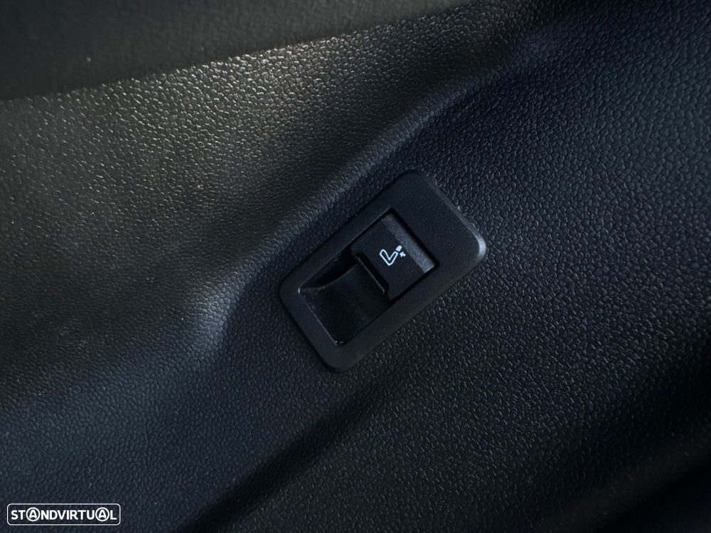 BMW iX xDrive 40 - 32