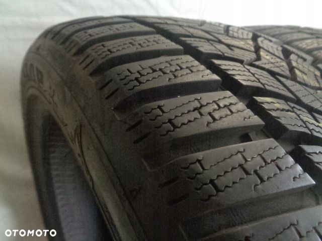 2X Dunlop WINTER SPORT 5 225/45R18 95V - 2