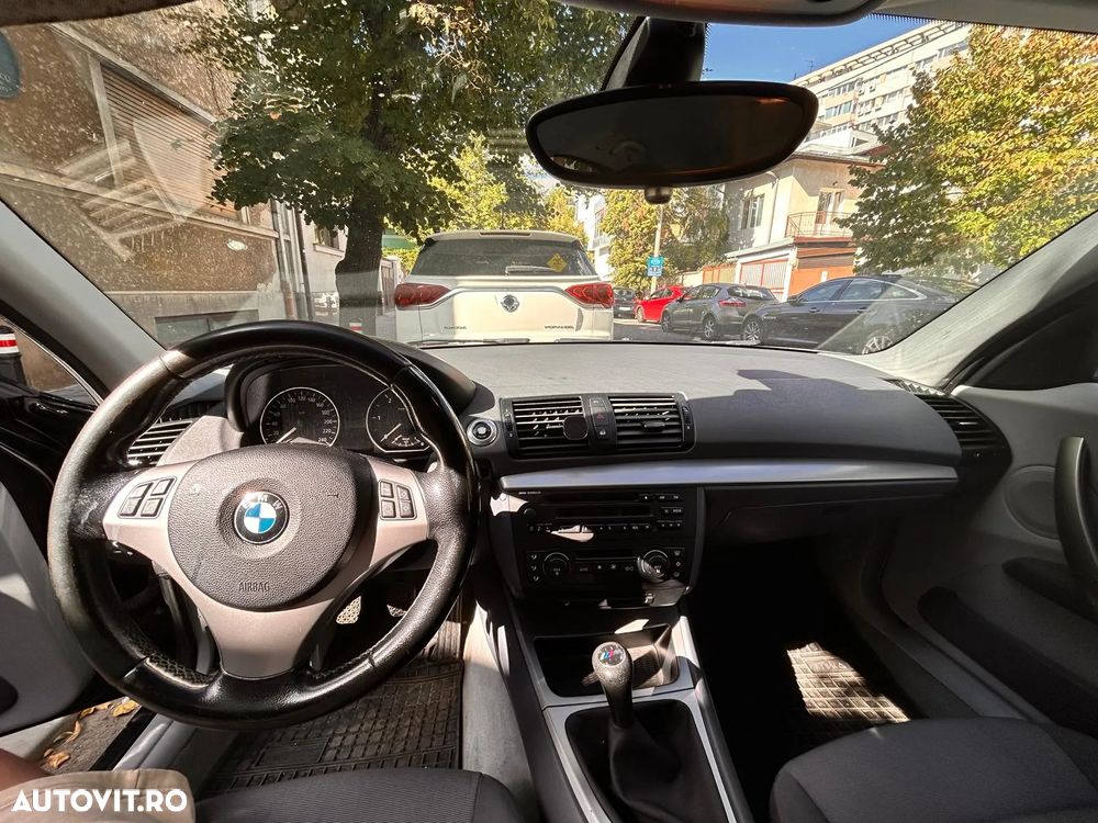 BMW Seria 1 118d - 10