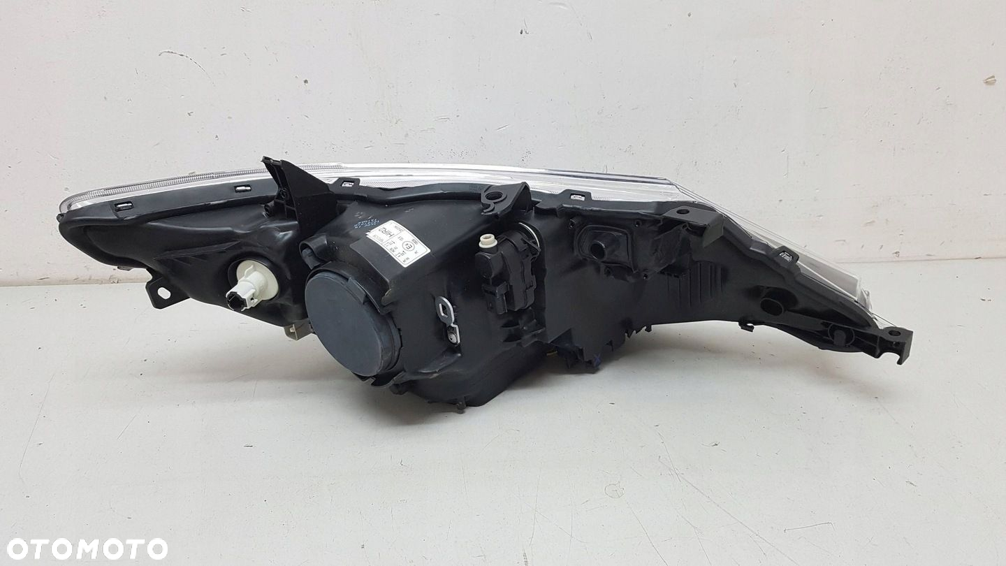 Toyota Auris II 12- Lampa Reflektor Przód Przedni LED HIR2 EU - 6