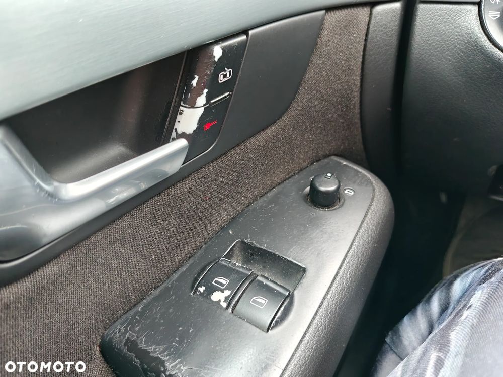 Audi A4 Avant 2.0 TDI DPF - 20