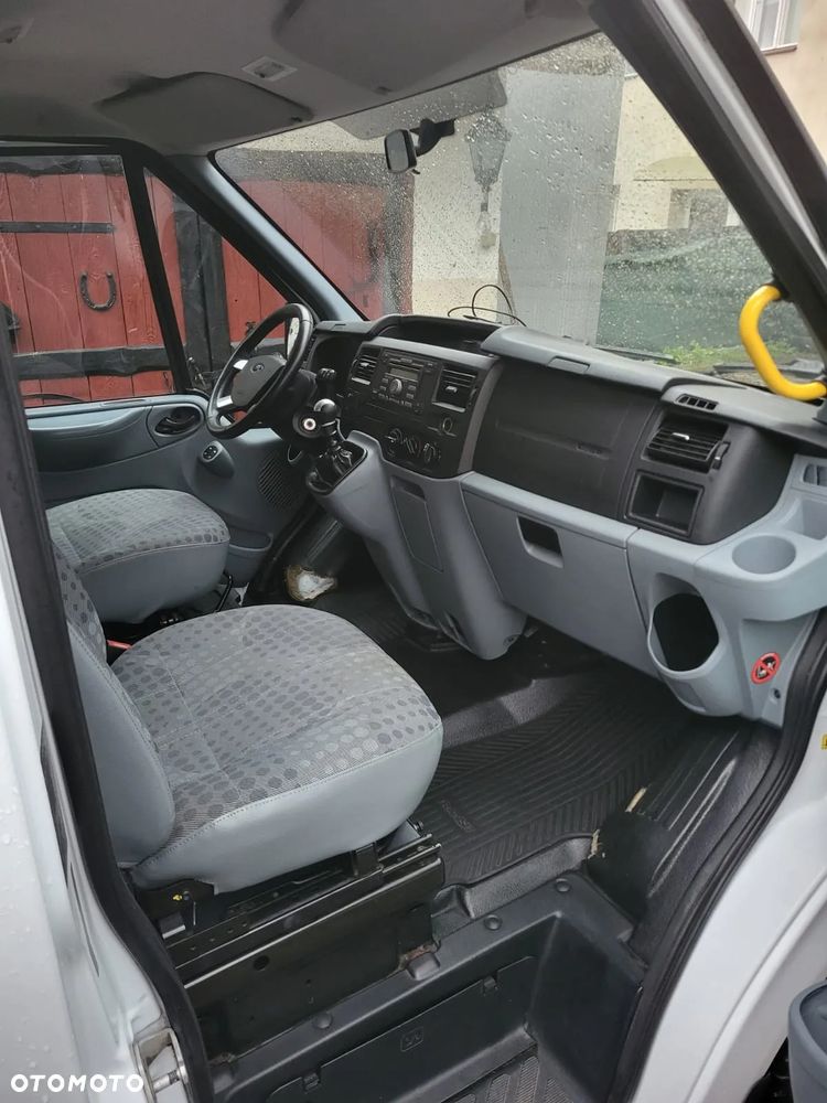 Ford Transit 300S Trend - 20