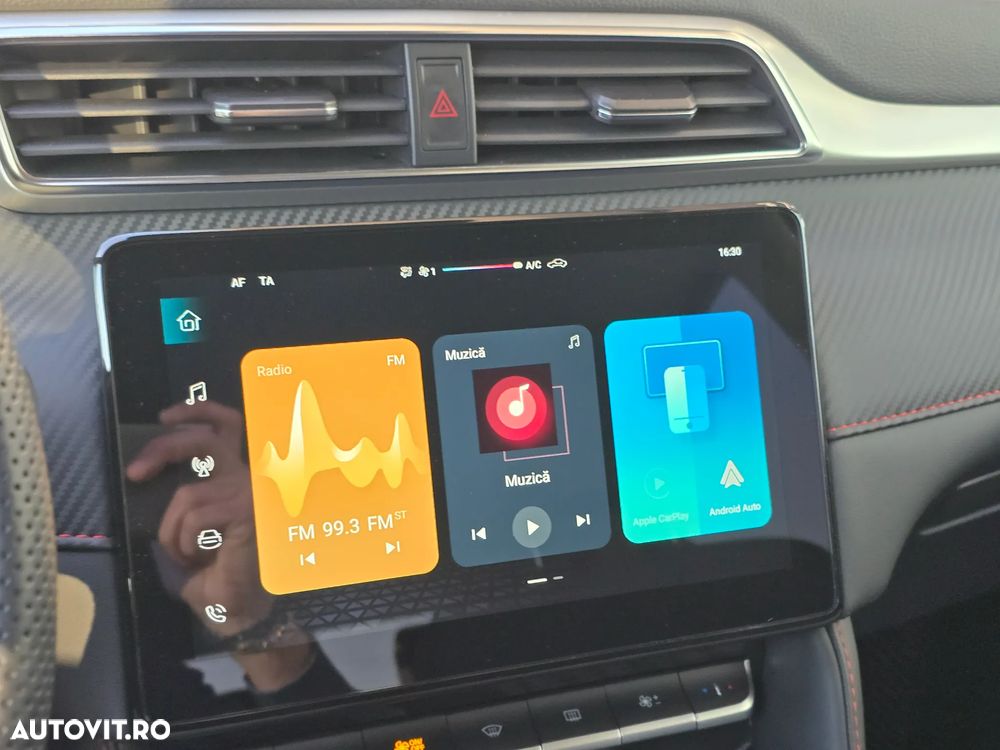 MG ZS 1.5 GSL 5MT Excite - 22