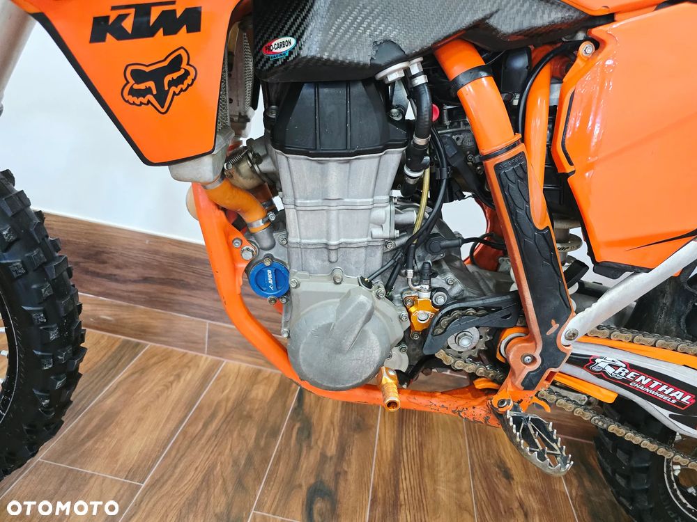 KTM SXF - 20