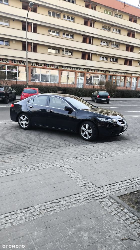 Honda Accord 2.0 Lifestyle - 1