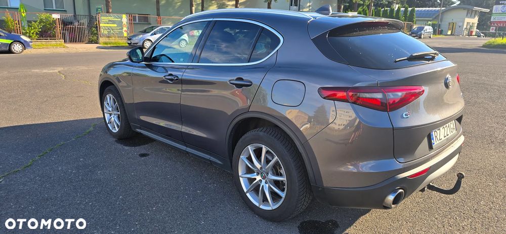 Alfa Romeo Stelvio 2.0 Turbo TI Q4 - 4