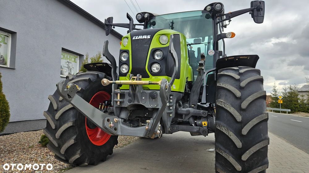 Claas Arion 440 - 8