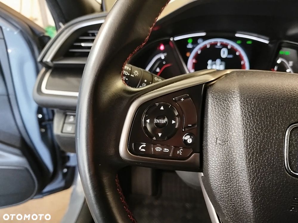 Honda Civic 1.0 T Comfort Sport Line - 23