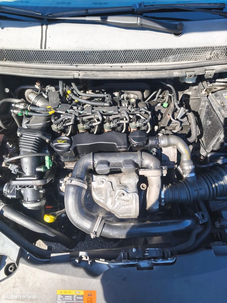 Ford Focus SW 1.6 TDCi Sport - 27