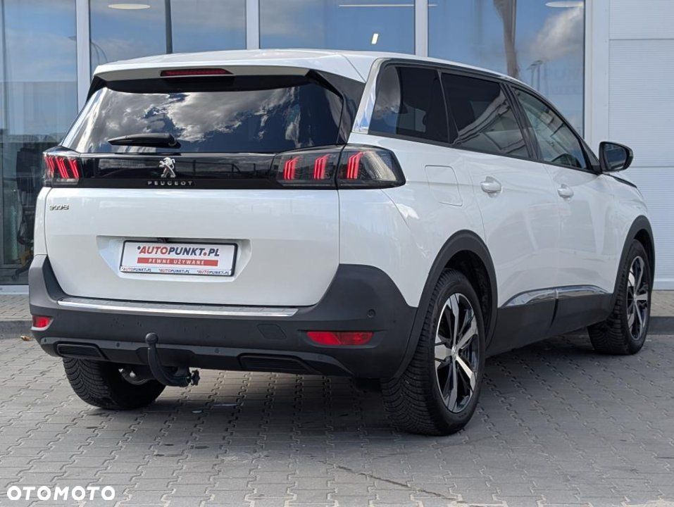 Peugeot 5008 - 4